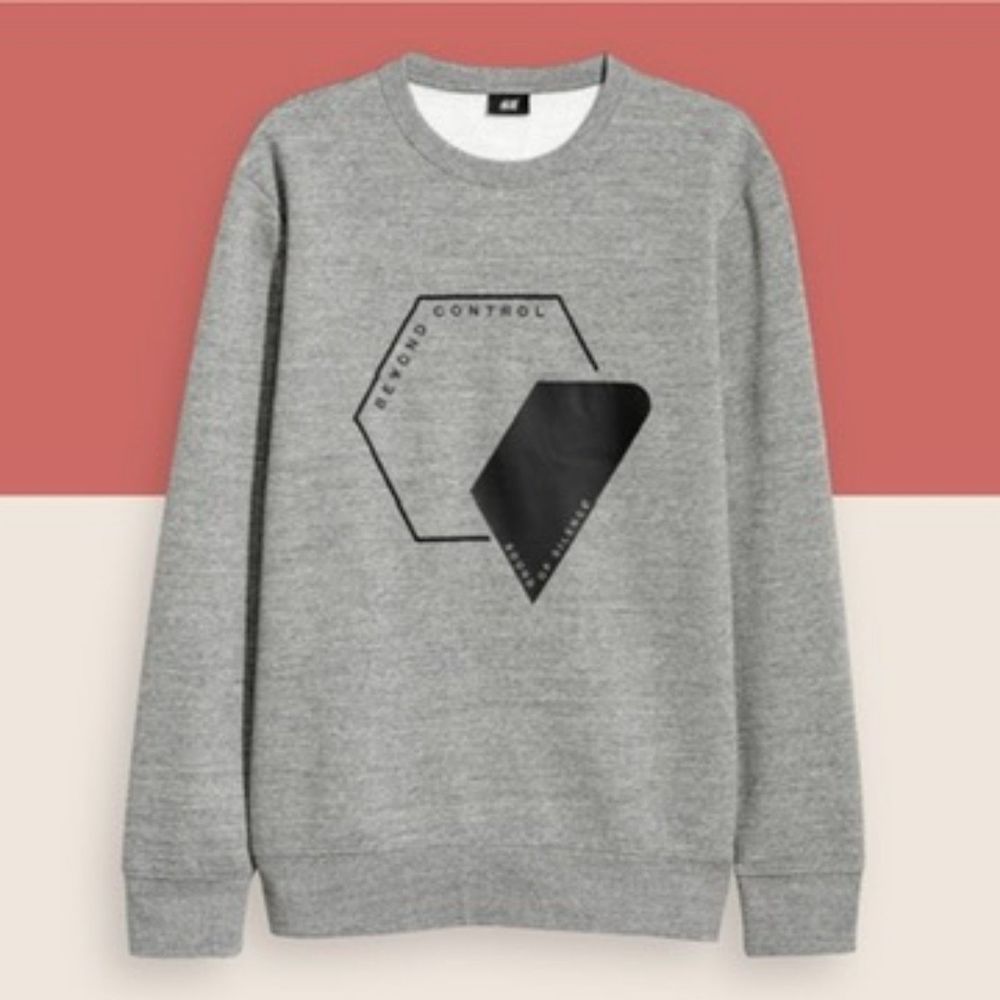 🩶 BEYOND CONTROL SOUND OF SILENCE SWEATSHIRT H&M SMALL